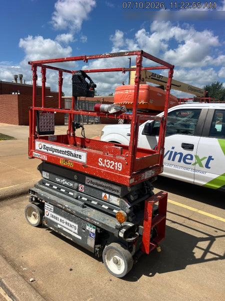 2021 SKYJACK SJ3219