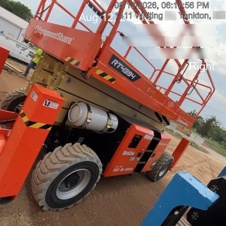 2025 JLG RT4394