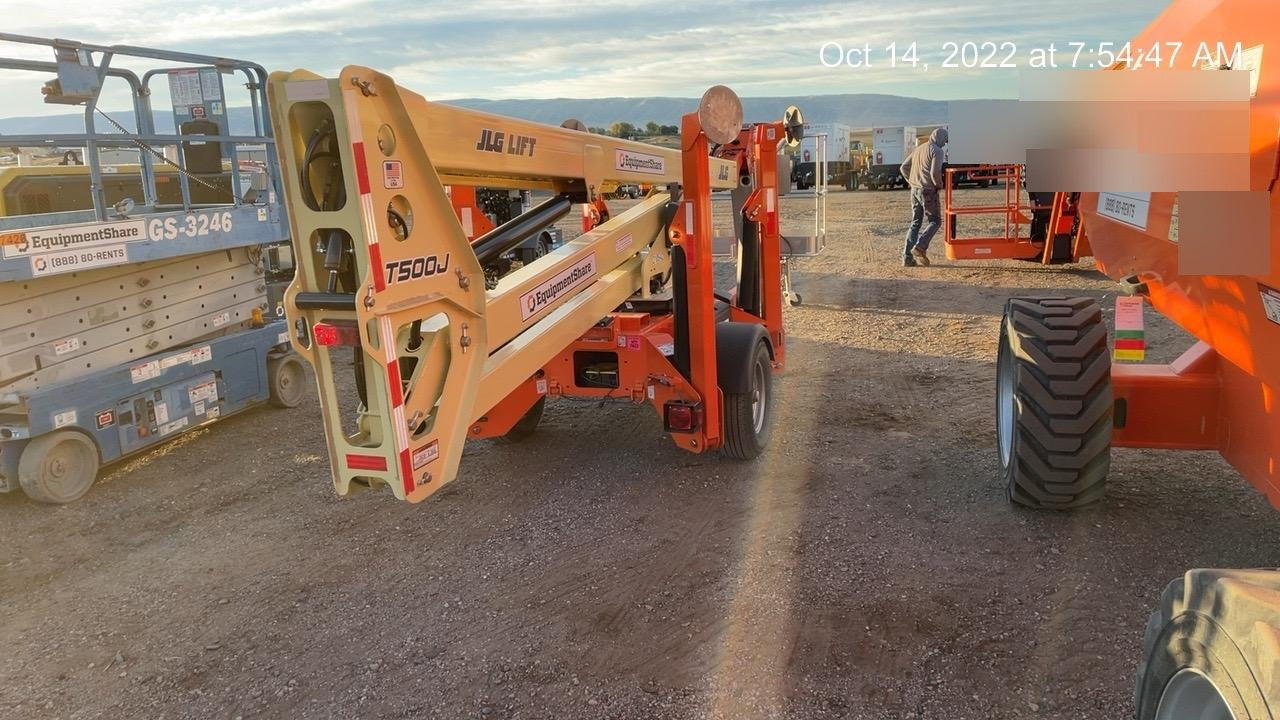 2022 JLG T500J