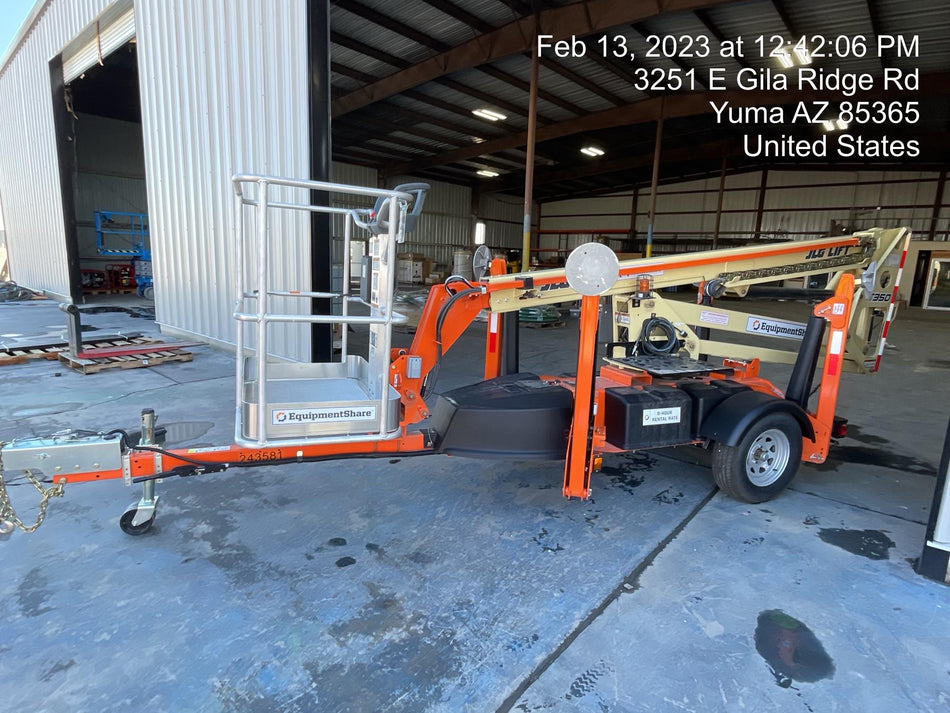 2022 JLG T350