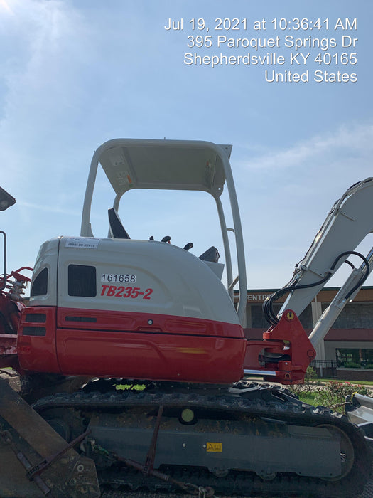 2021 TAKEUCHI TB235-2R