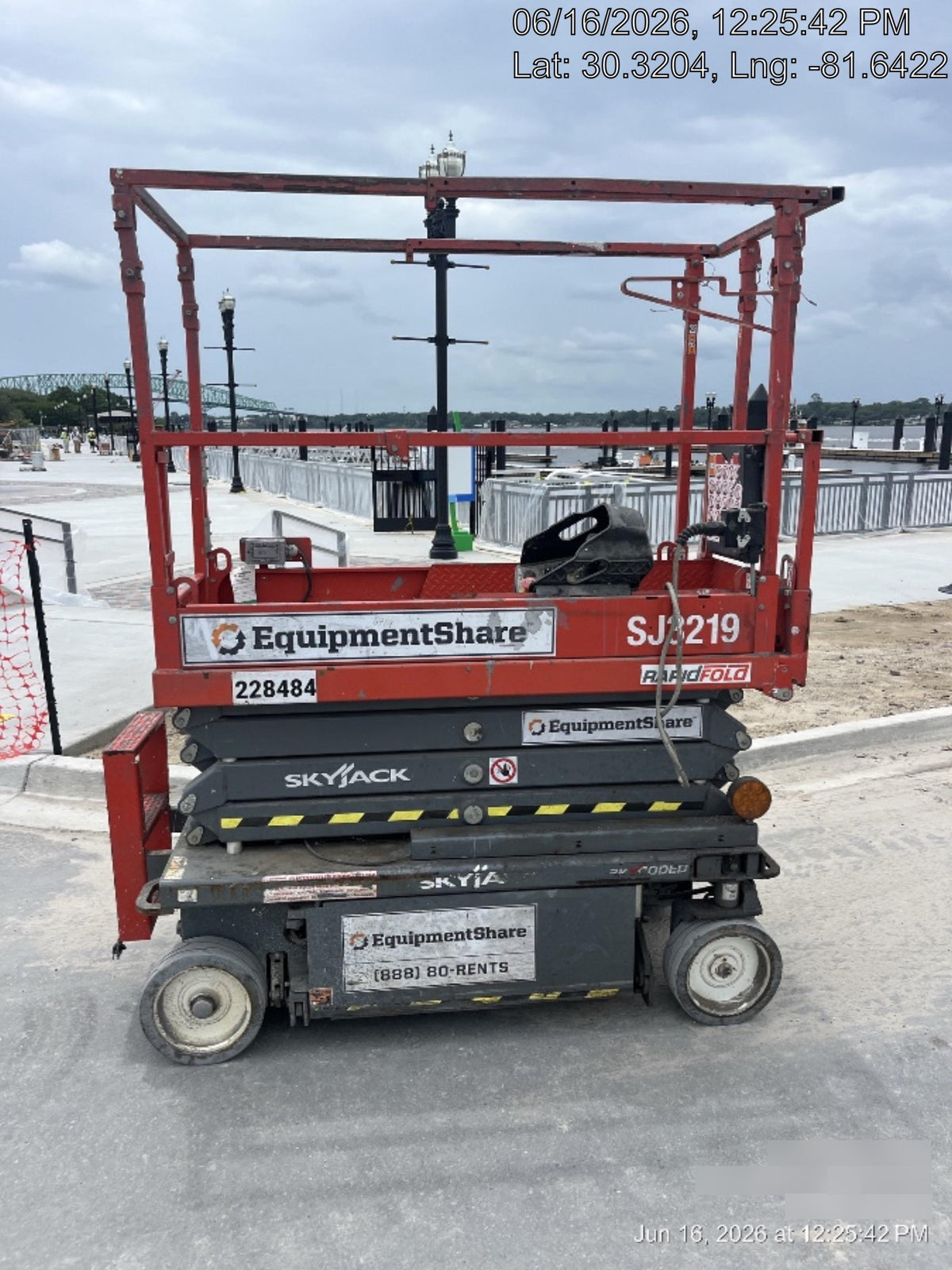 2022 SKYJACK SJ3219