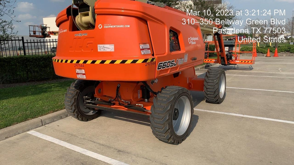 2023 JLG 660SJ