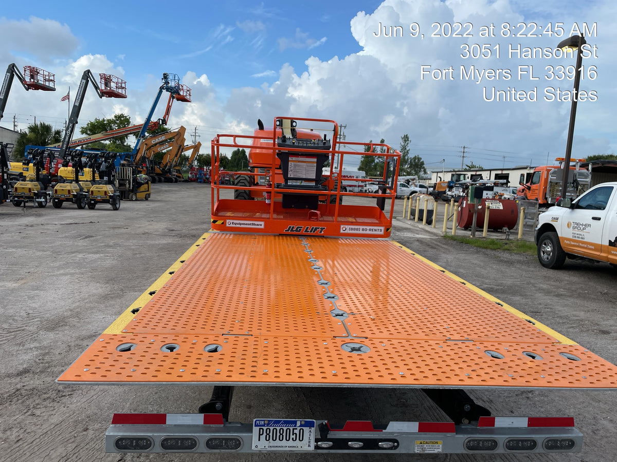 2022 JLG 400S