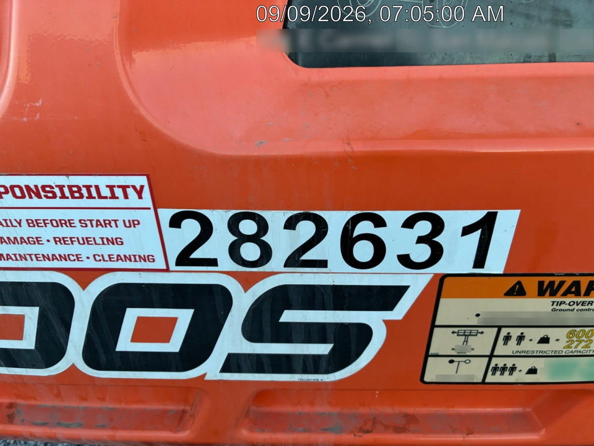 2022 JLG 600S