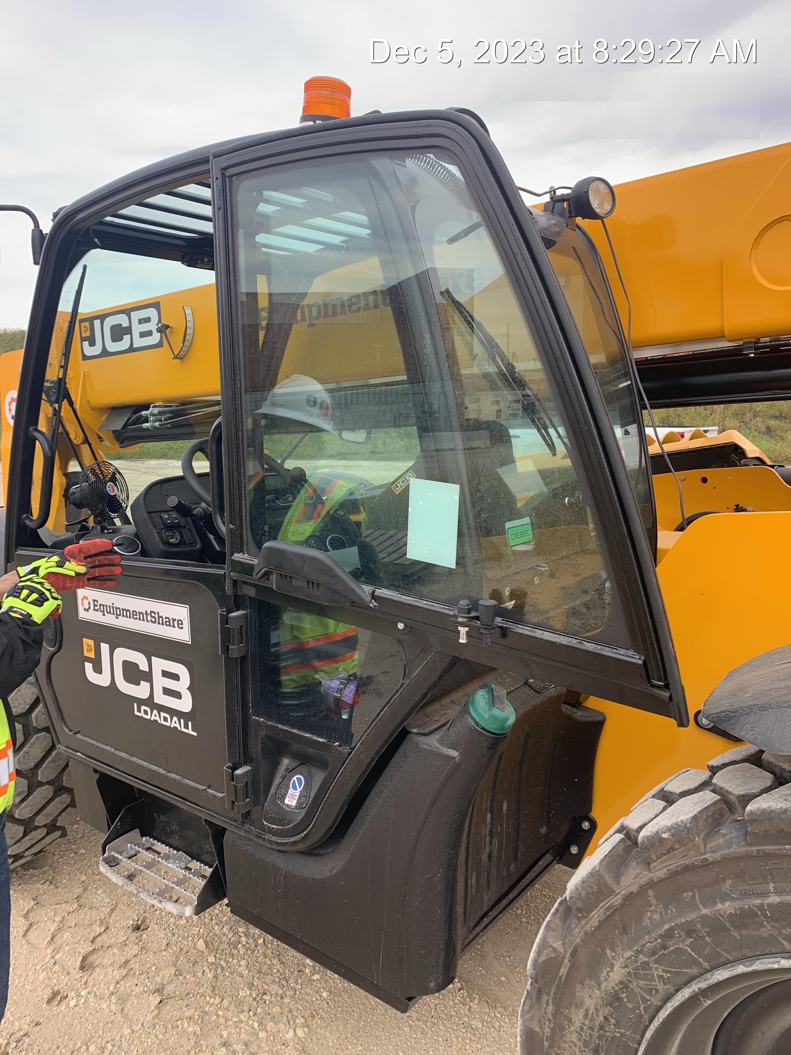 2024 JCB 509-42