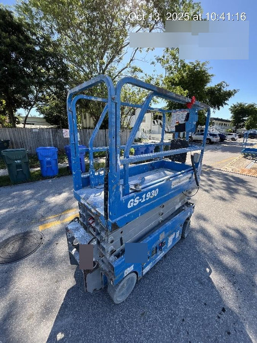 2019 Genie GS-1930 Fixed Rails with Chain Entry