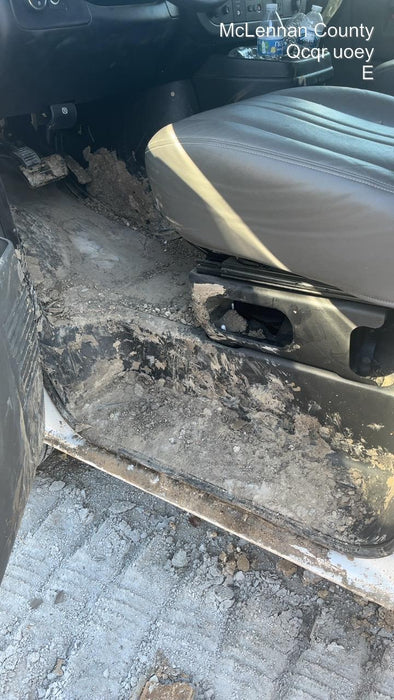 2023 CHEVROLET Express Van - Rental