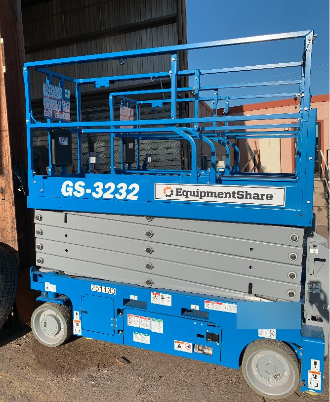 2022 GENIE GS-3232