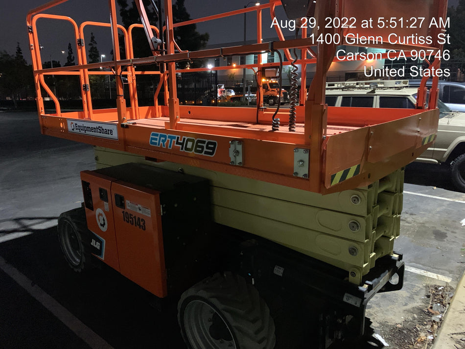 2021 JLG ERT4069