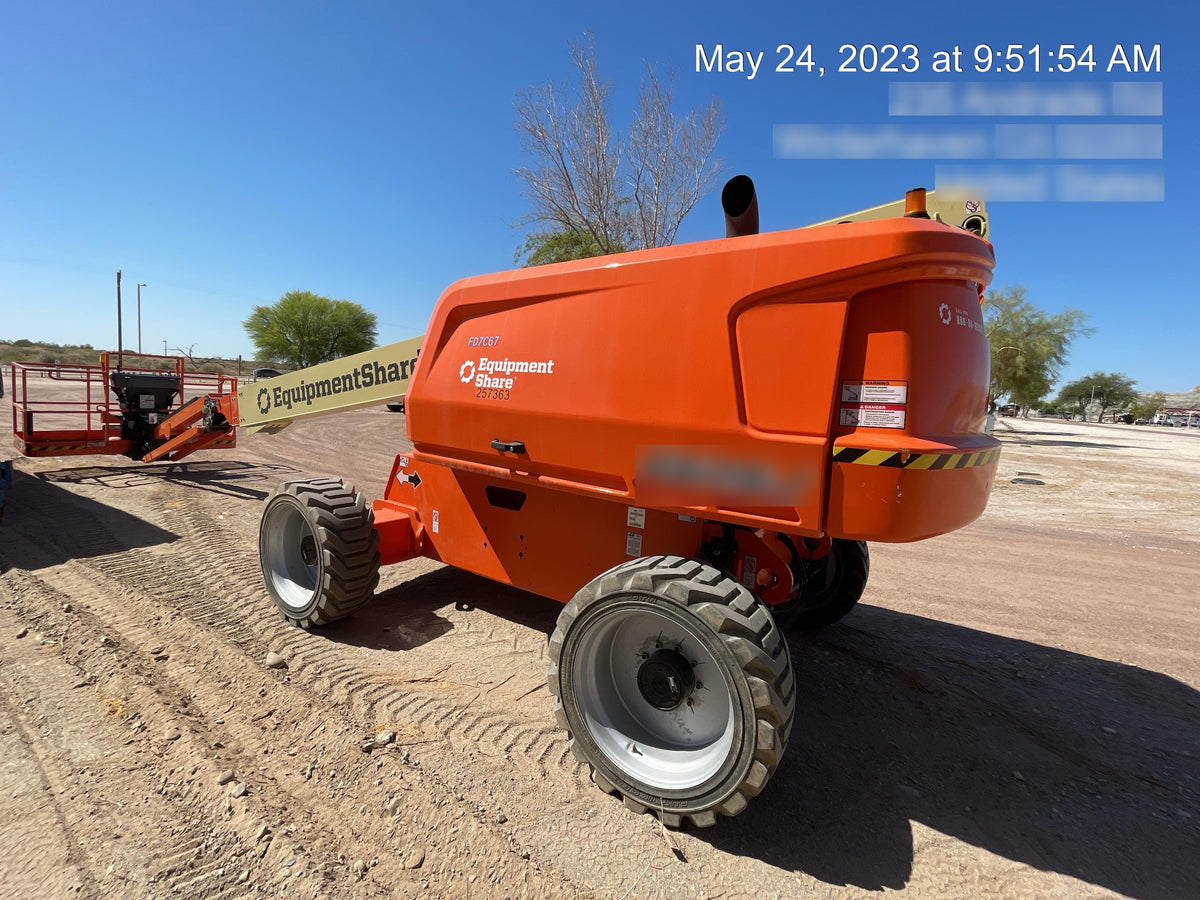 2022 JLG 660SJ