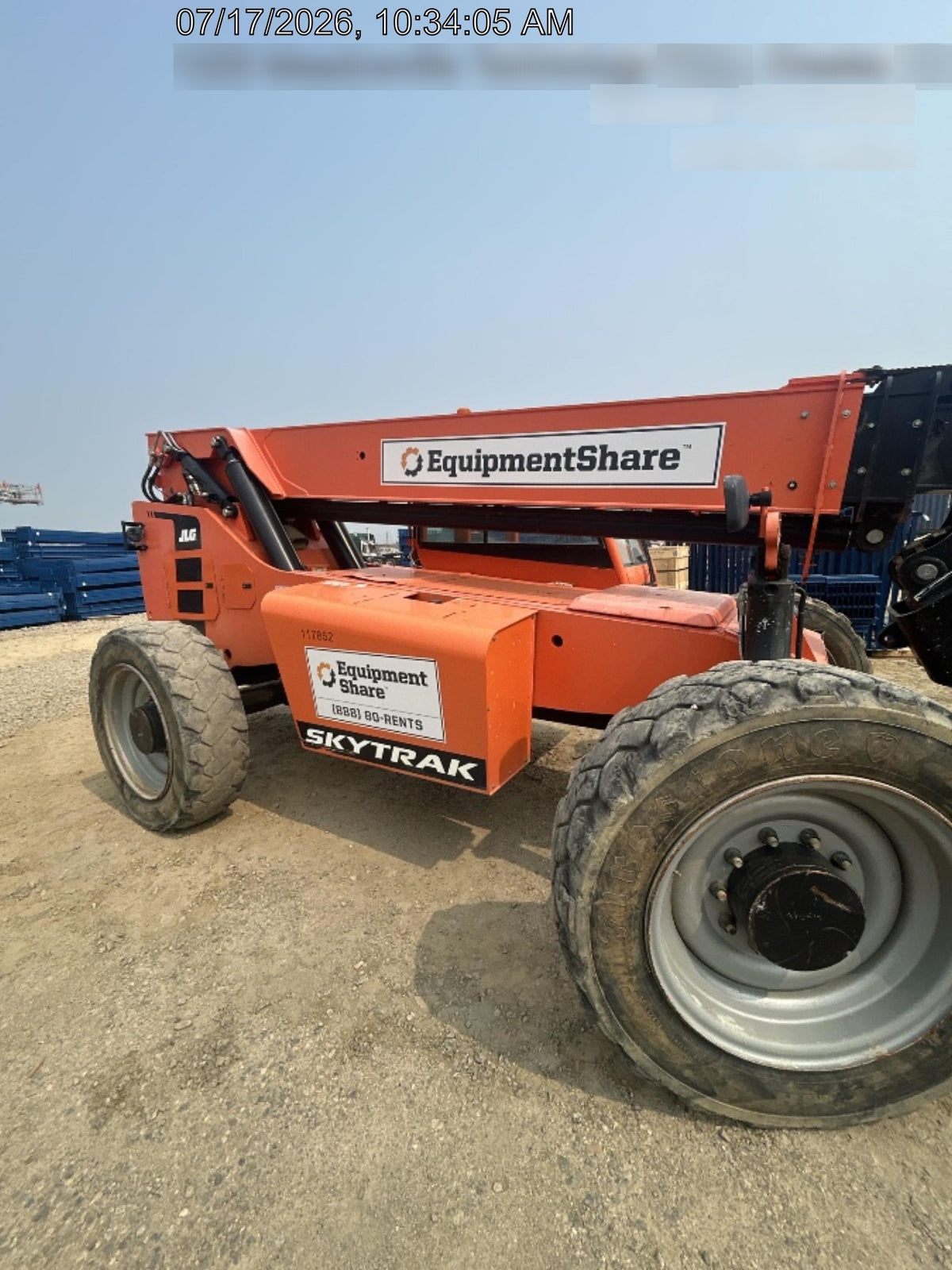2020 SKYTRAK 8042