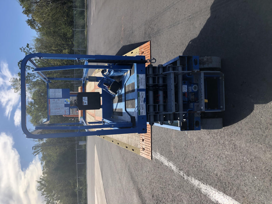 2020 Genie GS-1930 Fixed rails with chain entry gate - Pre A92.20