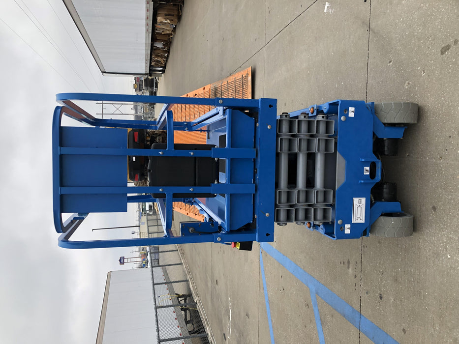 2019 Genie GS-1930 Fixed Rails with Chain Entry