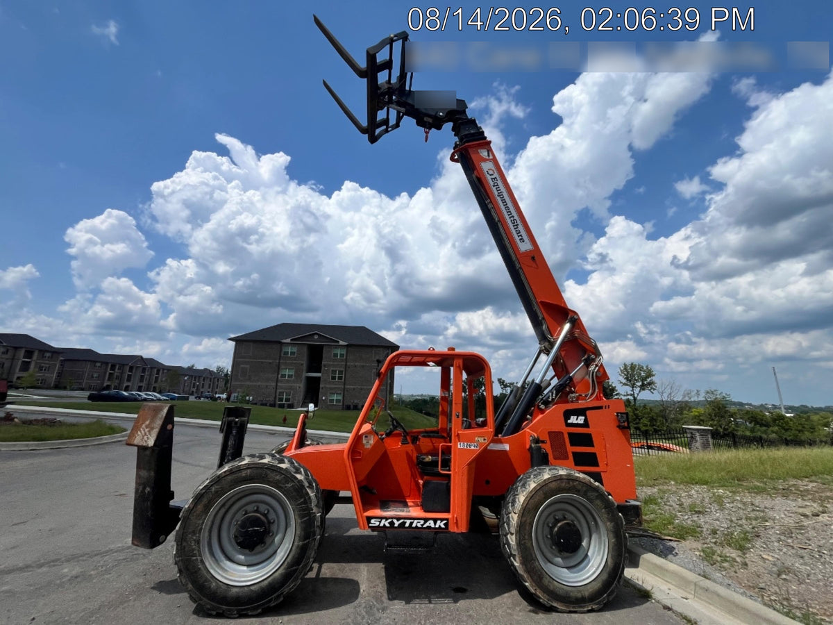 2021 SKYTRAK 10054