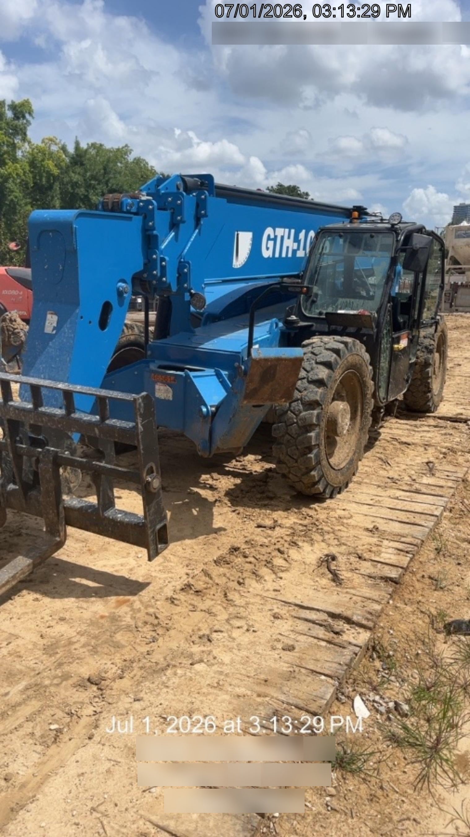 2024 GENIE GTH-1056