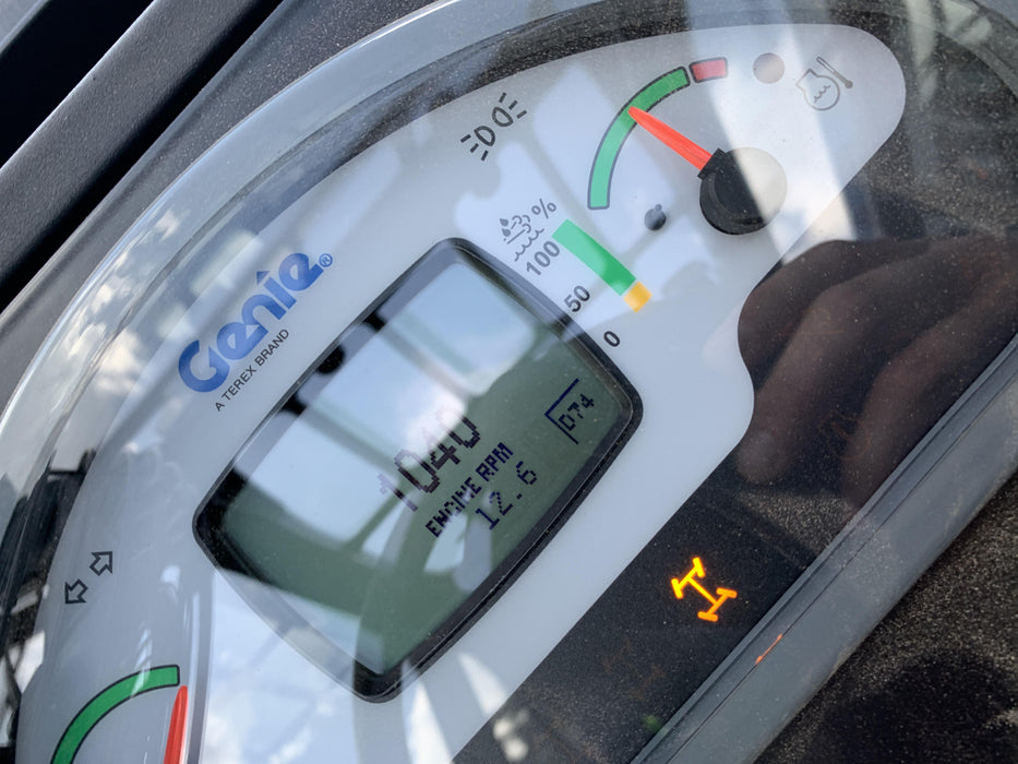 2020 Genie GTH-844 Cab/Heat/Air, Solid Tires, Work Lights, Beacon, Aux Hydraulics, Back up Alarm, Lifting Eye