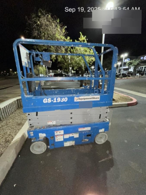 2019 Genie GS-1930 Half Height Swing Gate, 800W Inverter