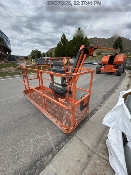 2022 JLG 860SJ