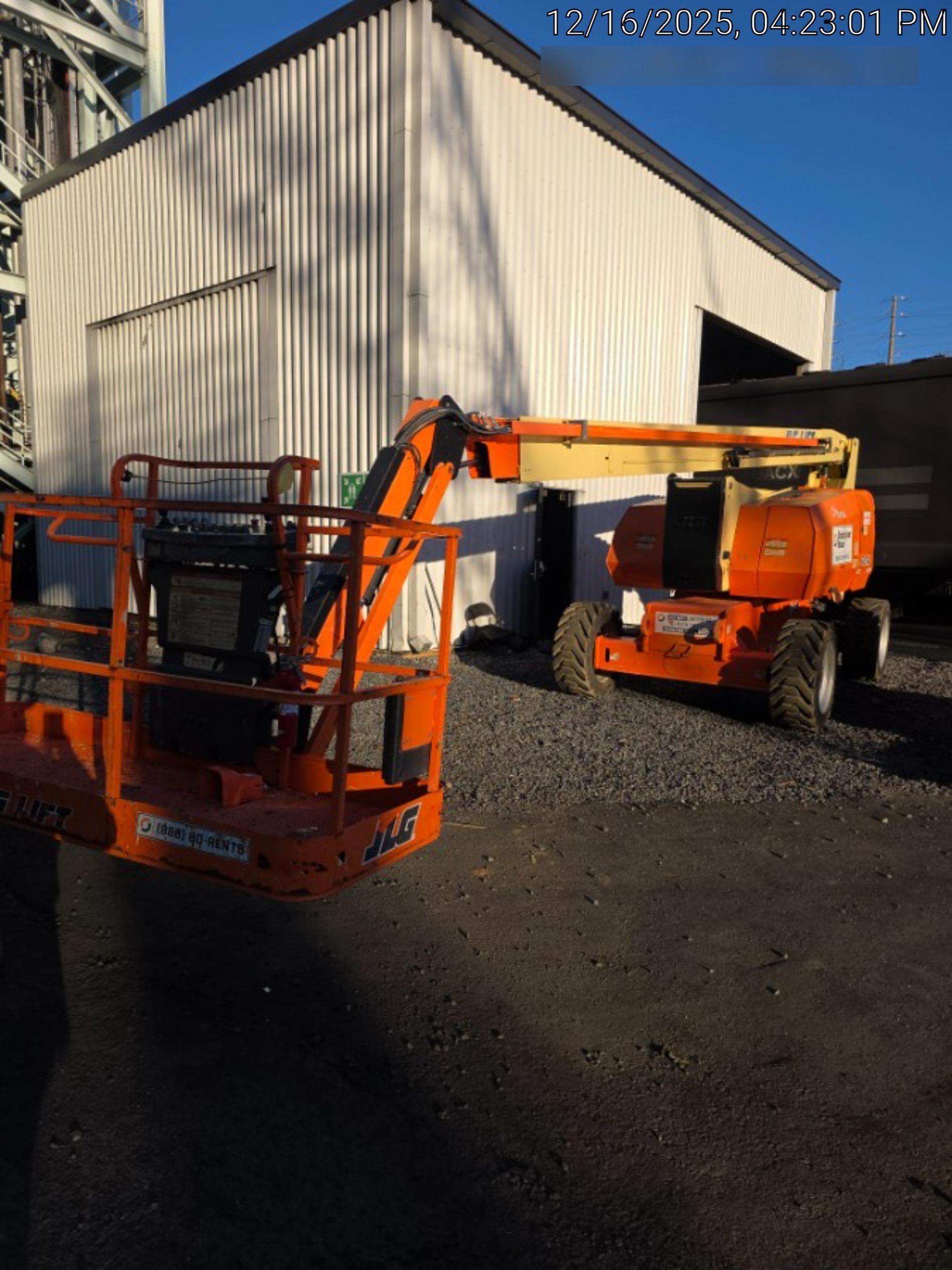 2020 JLG 800AJ