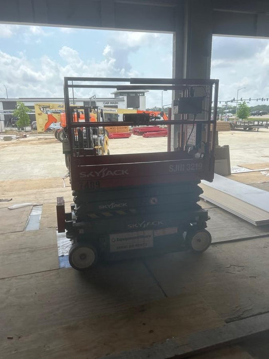 2018 SKYJACK SJIII-3219