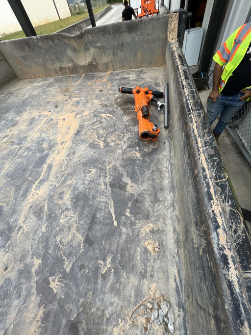 2023 MICHIGAN PNEUMATIC ES-TPB60-118-TRACKER