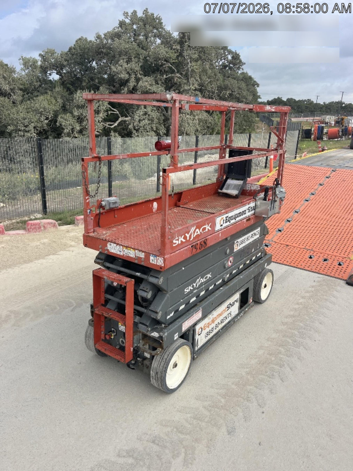 2018 SKYJACK SJIII-3226