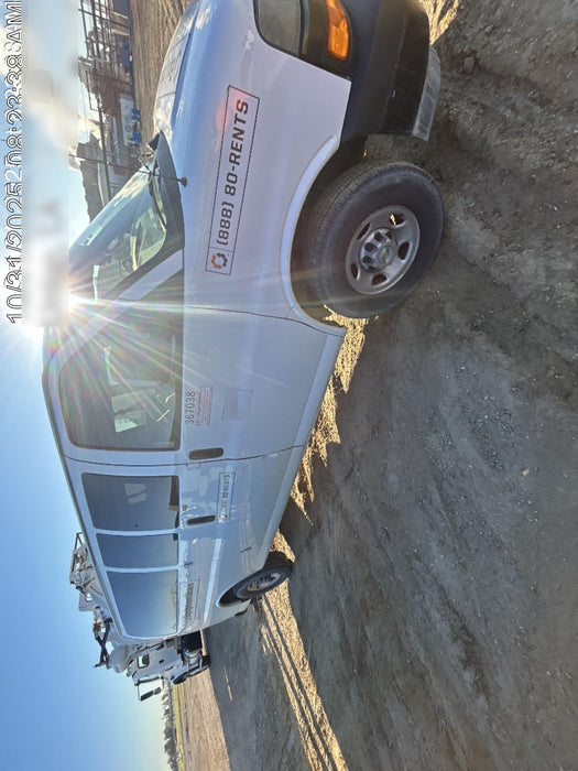 2023 CHEVROLET Express Van - Rental