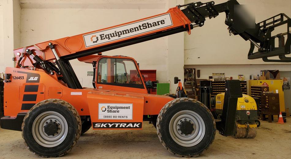 2021 SKYTRAK 12054