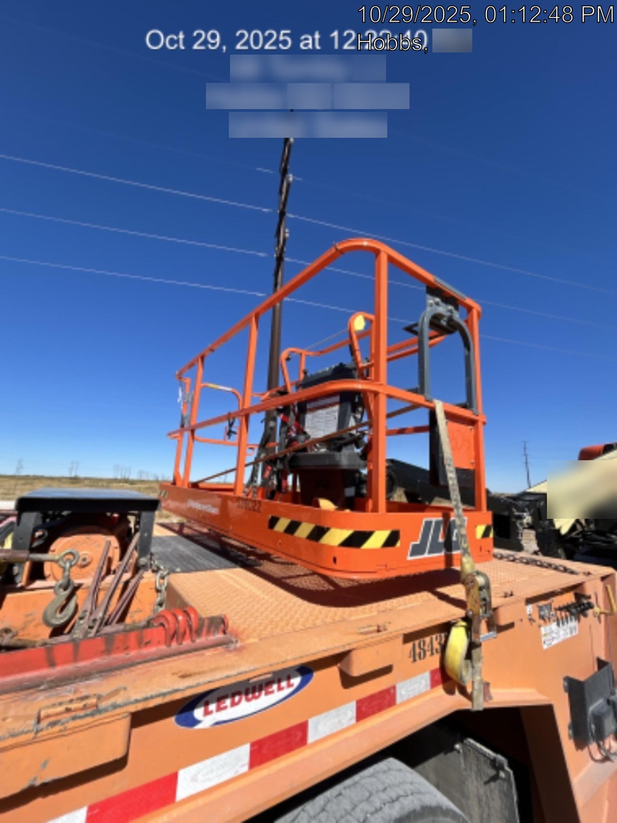 2025 JLG 660SJ