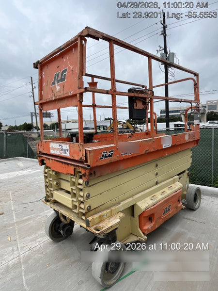 2016 JLG 3246ES