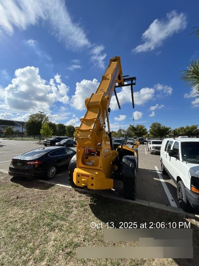 2025 JCB 512-56