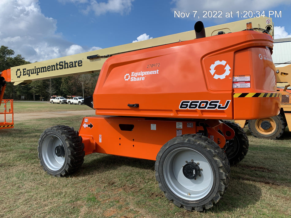2022 JLG 660SJ
