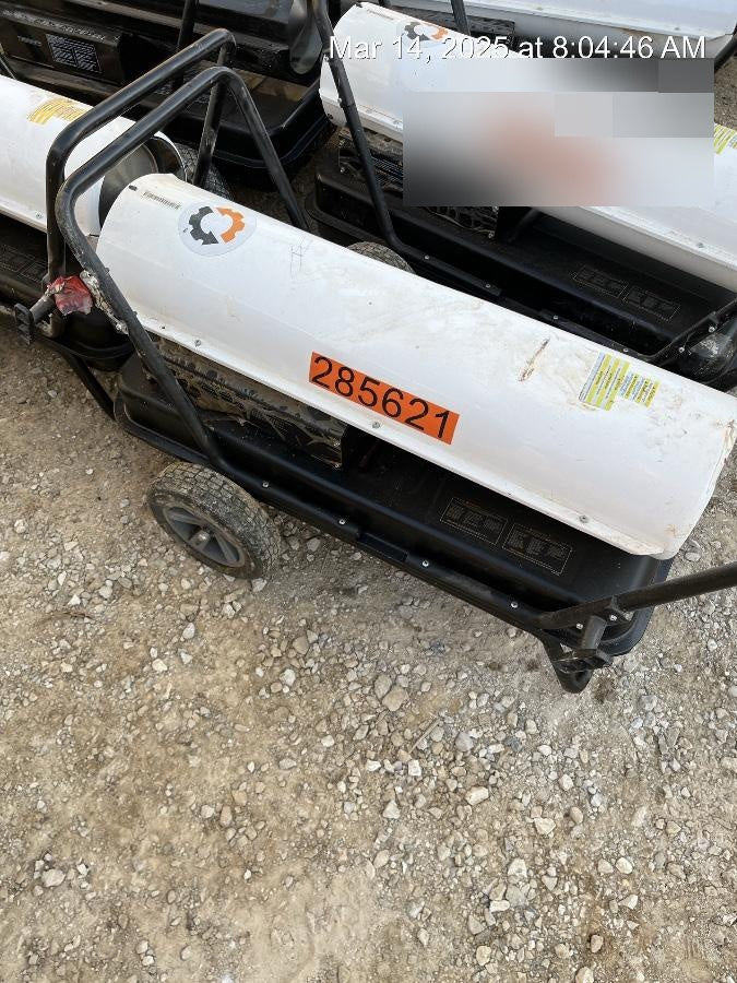 2022 LB WHITE Tradesman K175
