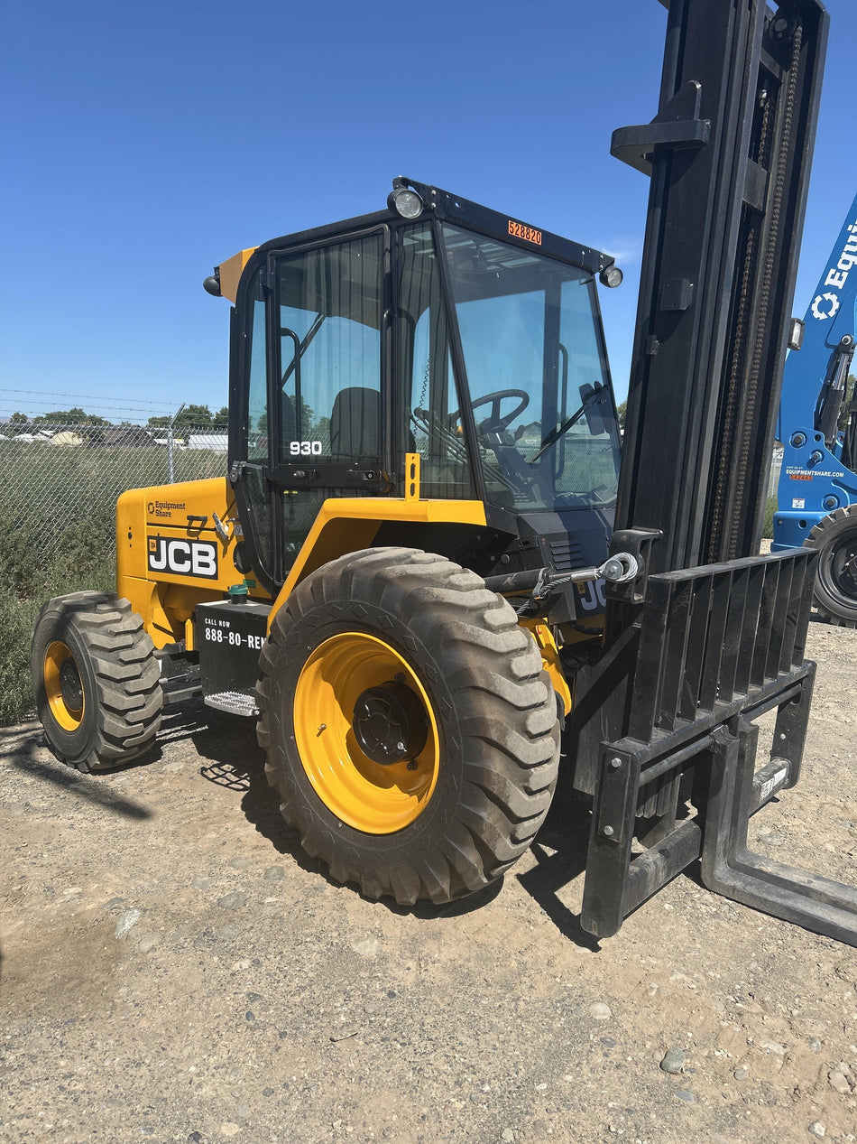 2025 JCB 930-4