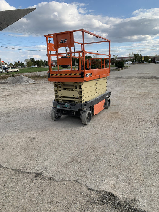 2021 JLG R3246