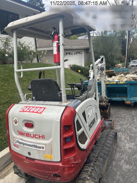 2021 TAKEUCHI TB216R