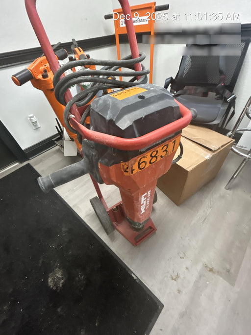 2024 HILTI TE 3000-AVR