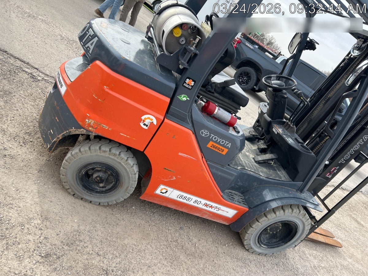 2022 TOYOTA 50-8FGU25