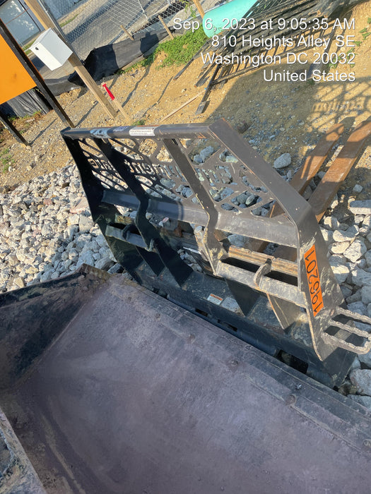 2021 PALADIN 48" Pallet Forks - Paladin