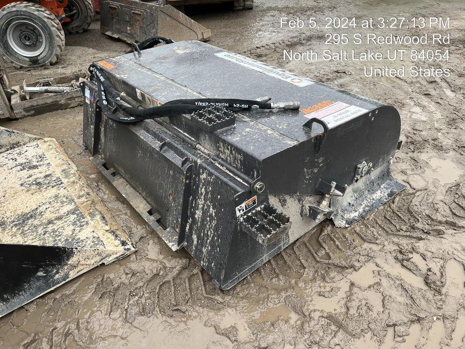 2021 PALADIN Sweepster SB72