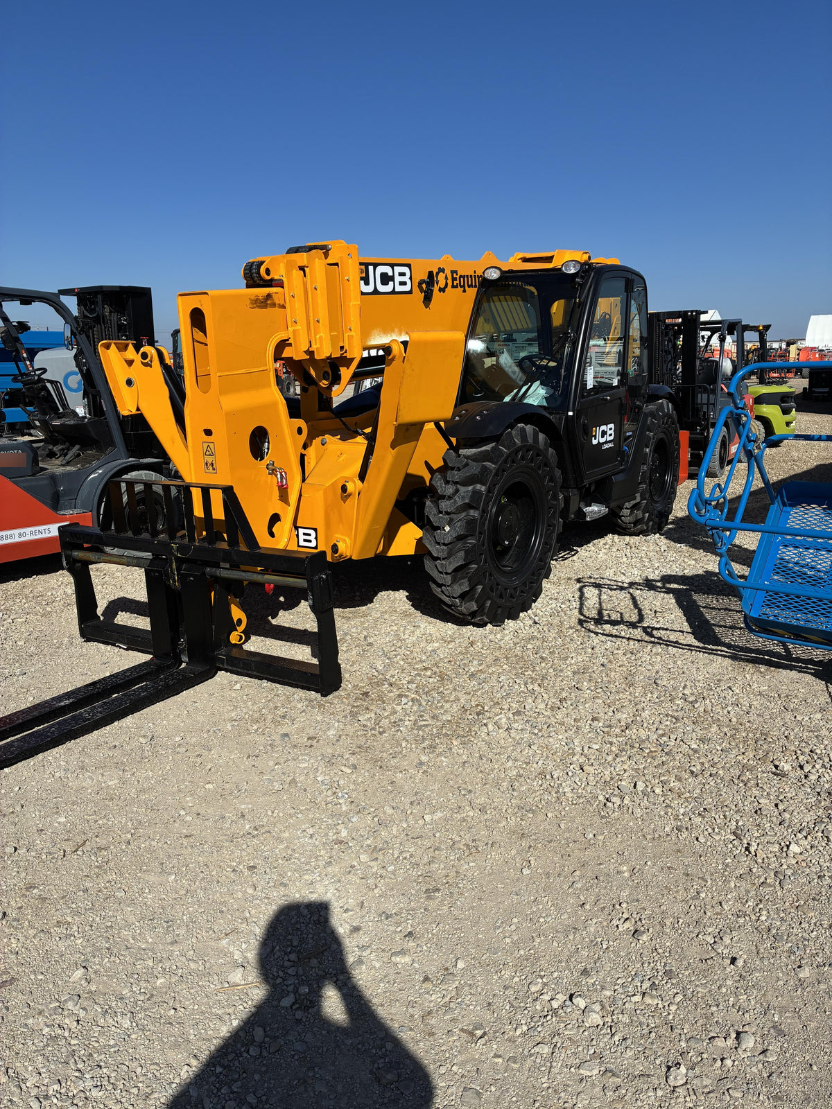2026 JCB 512-56