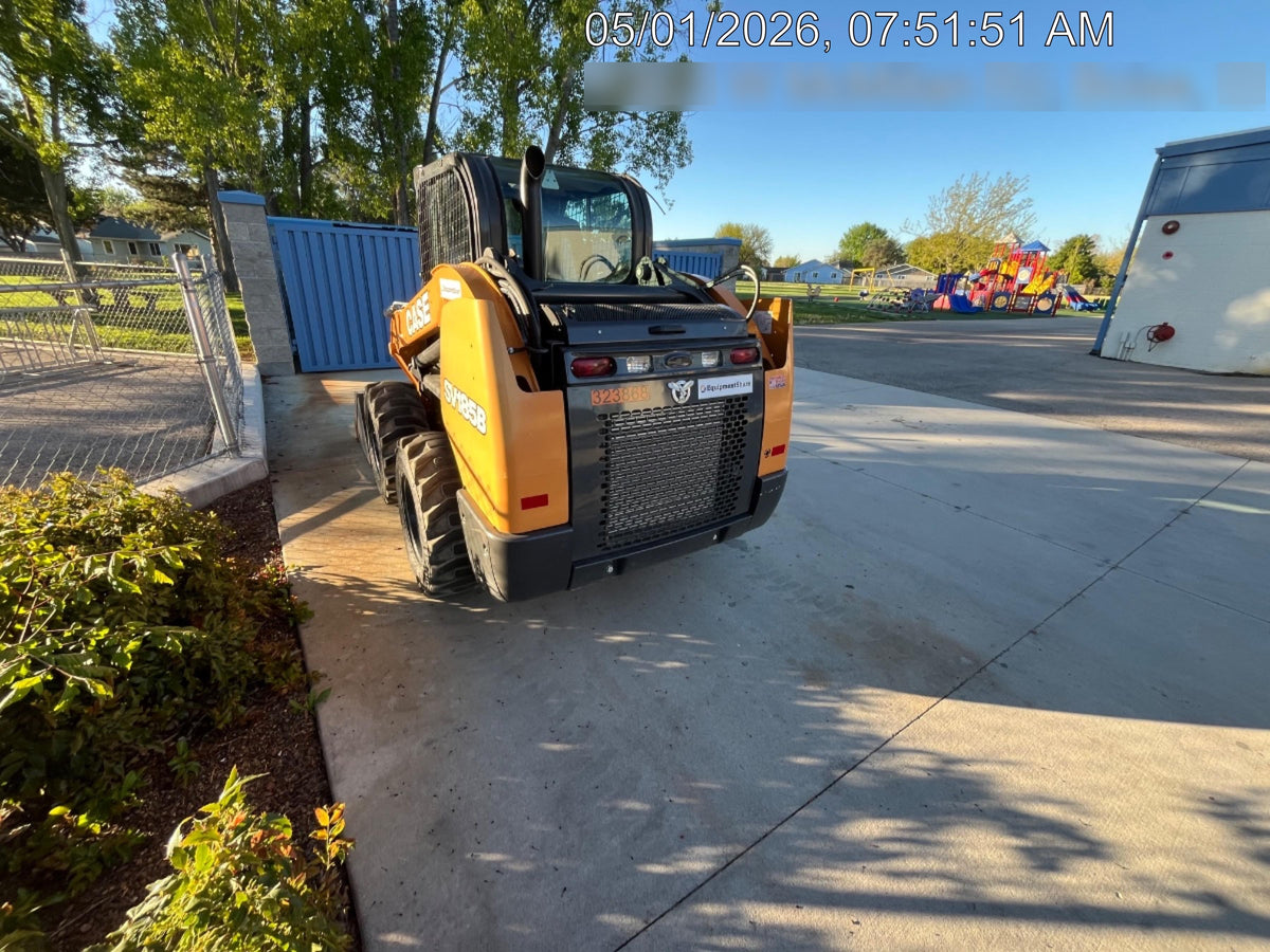 2023 CASE SV185