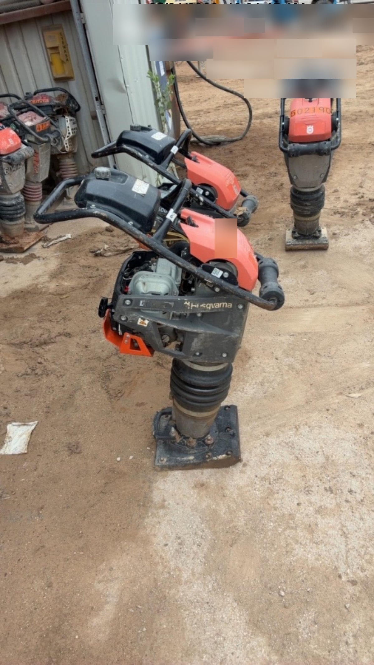 2025 HUSQVARNA LT6005