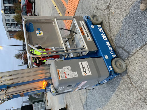 2019 GENIE GR-20