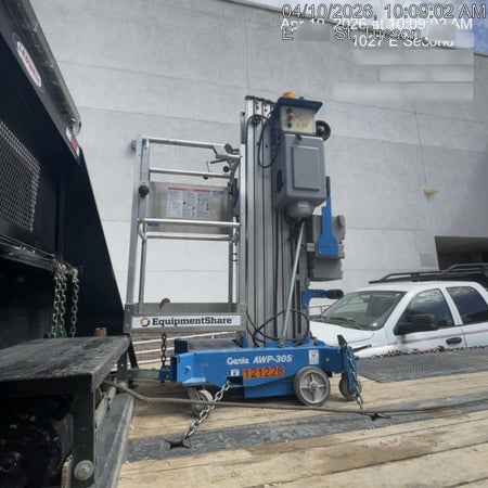 2020 GENIE AWP-30S