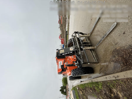 2022 SKYTRAK 8042