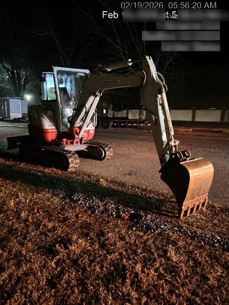 2022 TAKEUCHI TB235-2CR