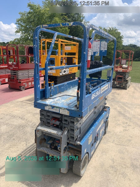 2019 Genie GS-1930 Fixed Rails with Chain Entry