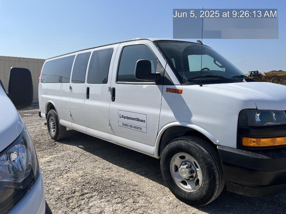 2023 CHEVROLET Express Van - Rental